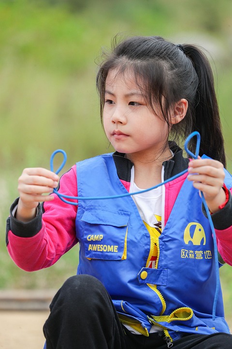 girl-7434483_960_720